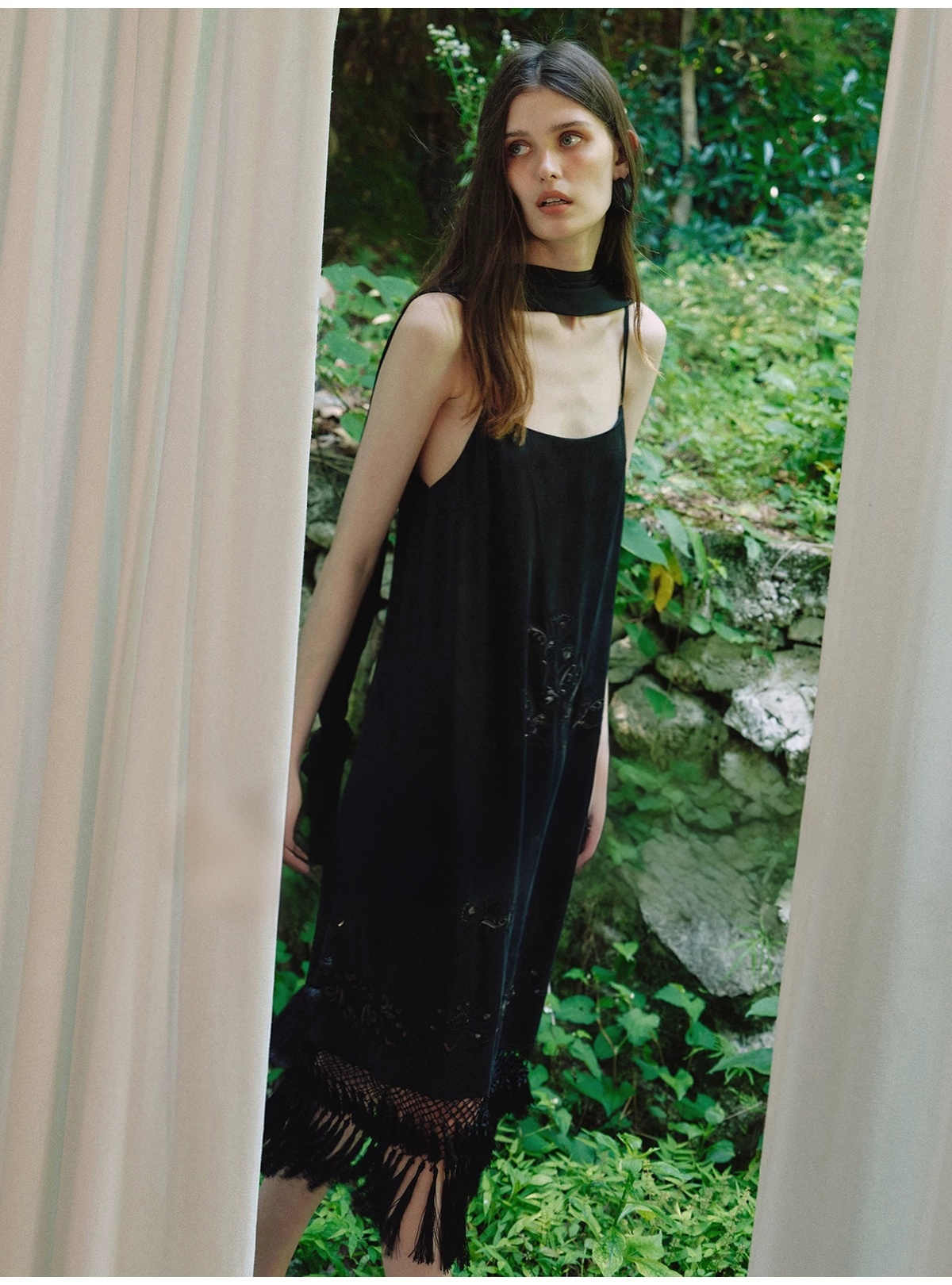 Original floral 3D embroidery handmade tassel nail bead camisole vest skirt Original floral 3D embroidery handmade tassel nail bead camisole vest skirt