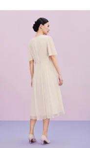 Spring and summer new French V-neck pleated long skirt
