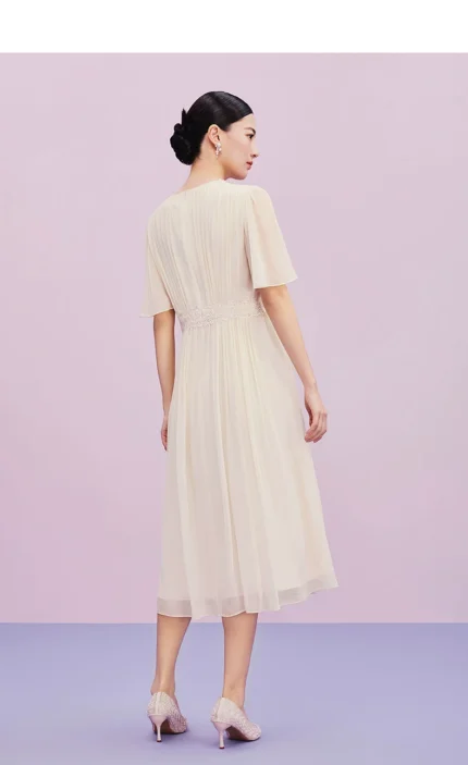 Spring and summer new French V-neck pleated long skirt