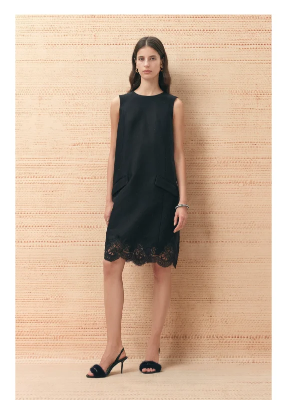 Sheep hair, mulberry silk, satin embroidered lace A-line dress