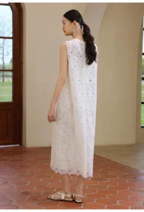 Lace cut flower hollow dress