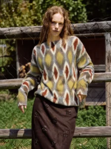 Heavy duty brushed wool, real silk cashmere, artistic printed round neck loose knit sweater