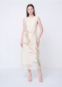 2026 sleeveless printed silk dress for women with a cinched waist and slimming temperament
