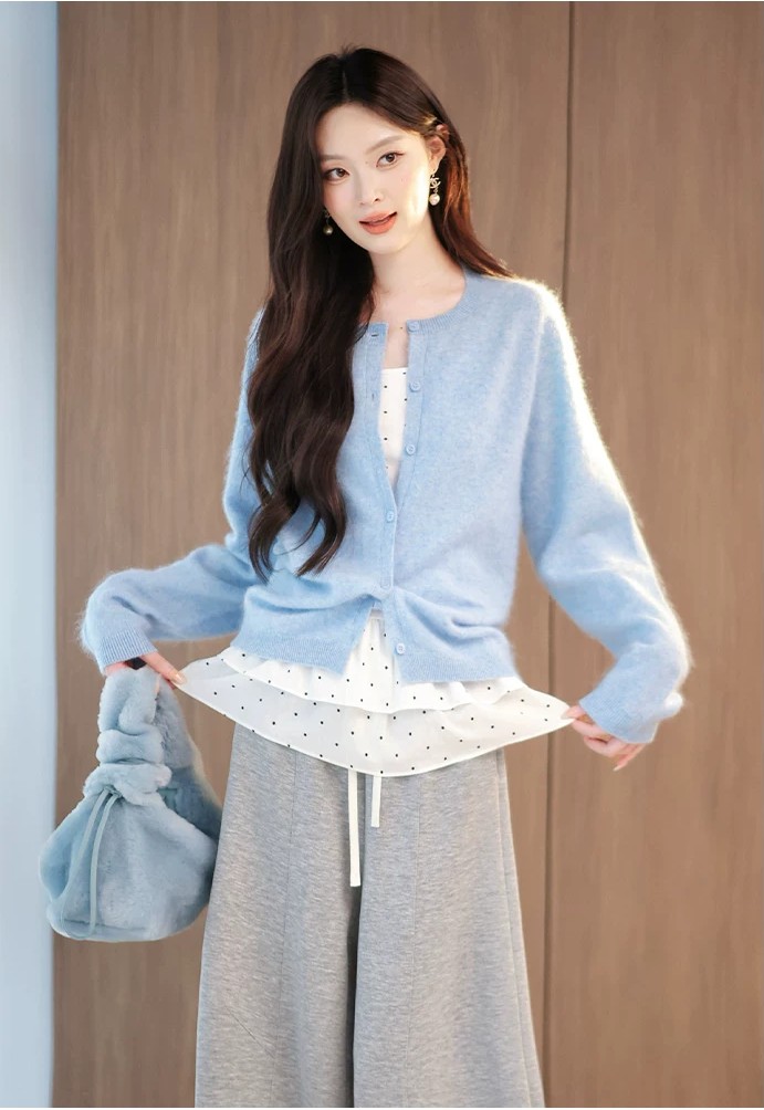 Seamless one-piece brushed cashmere, real silk wool sweater, women's sweater Seamless one-piece brushed cashmere, real silk wool sweater, women's sweater