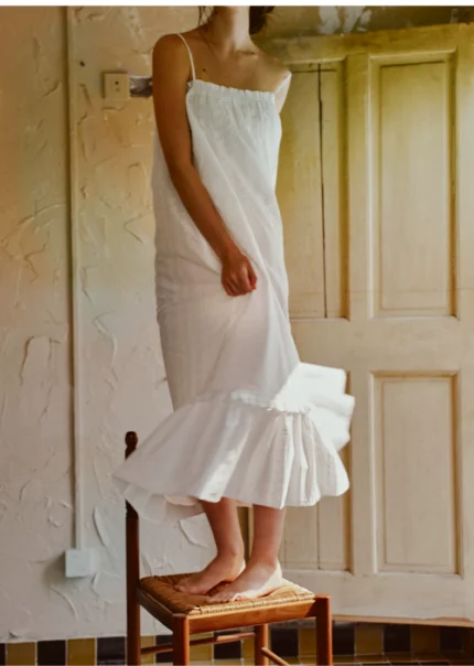 Slips, tea break dresses, nightgowns can be worn as outerwear