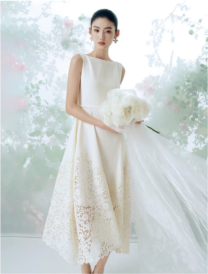 White lace acetate dress White lace acetate dress