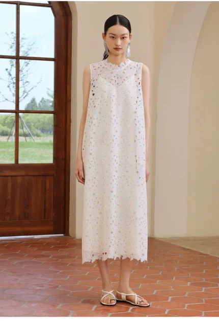 Lace cut flower hollow dress