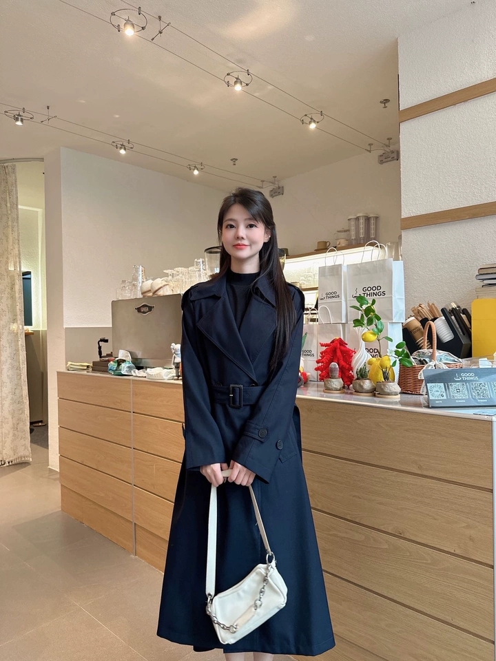 Great looking windbreaker for spring and autumn, new women's clothing with British style Great looking windbreaker for spring and autumn, new women's clothing with British style