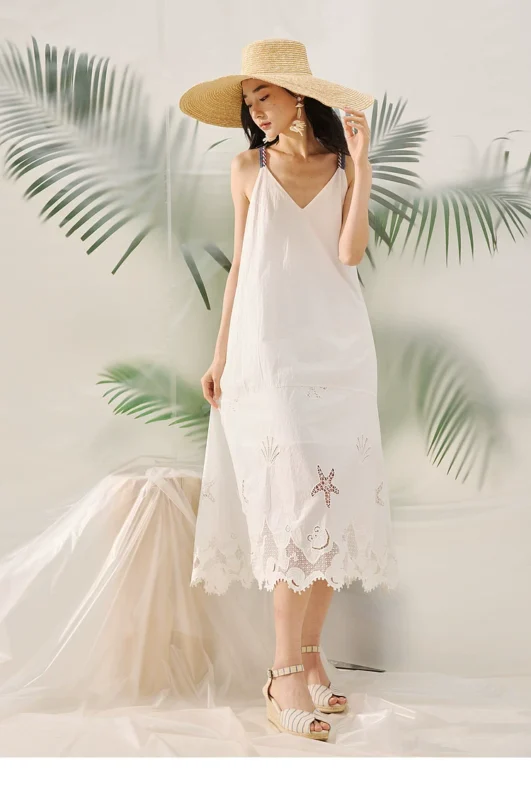 Embroidered contrasting dress sleeveless camisole skirt