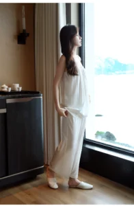 Sexy silk suspender nightgown, women's mulberry silk nude sleep, home clothes, pajamas
