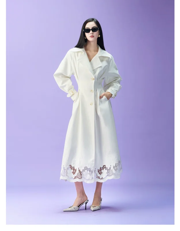 Original design: Heavy industry hollowed out flower embroidery waist cinching white long windbreaker