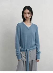 Color collision fake two-piece tie ribbon knit sweater