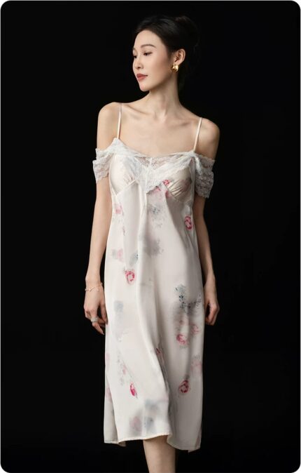 2026 new summer high-end lace sexy pajamas