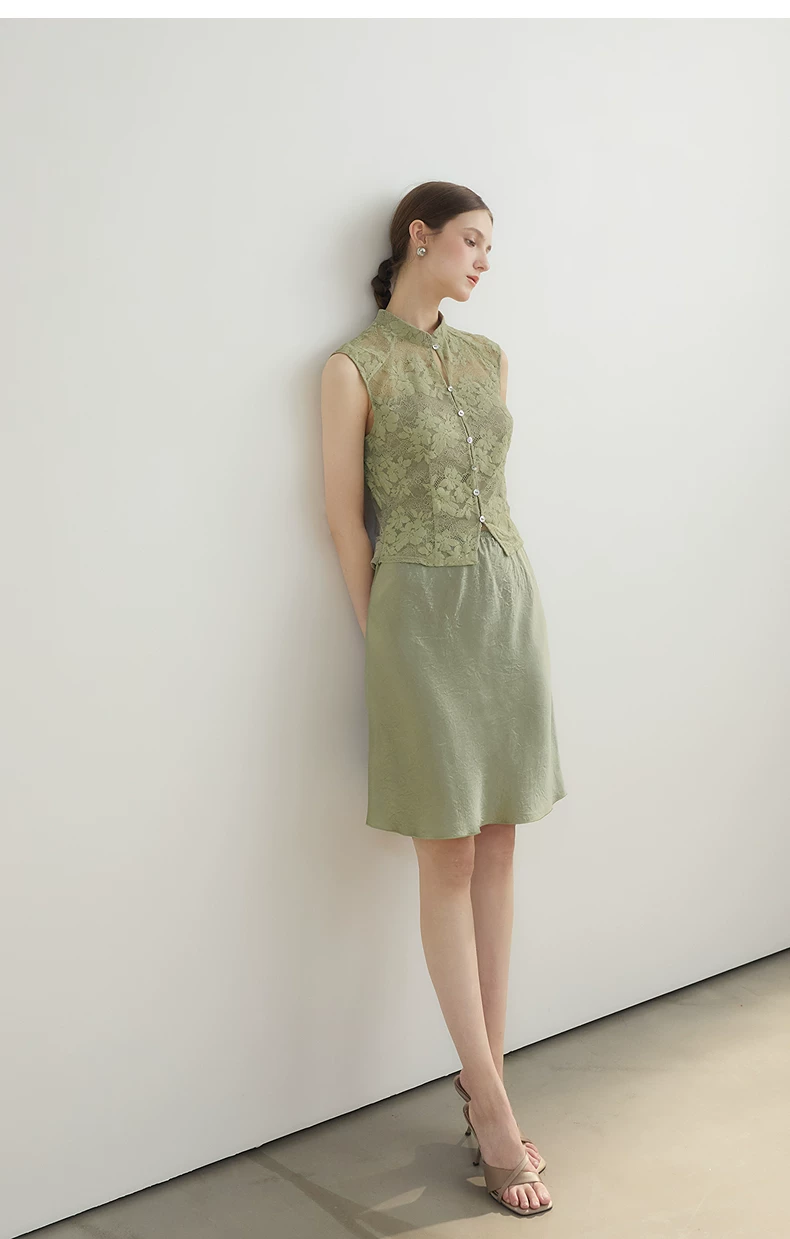 New Chinese style cigarette green suit with stand up collar lace top/vinegar half skirt New Chinese style cigarette green suit with stand up collar lace top/vinegar half skirt