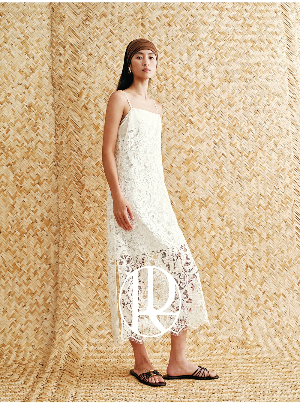 Customized embossed lace embroidered patchwork suspender dress Customized embossed lace embroidered patchwork suspender dress