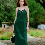 French positioning embroidery hollow camisole skirt