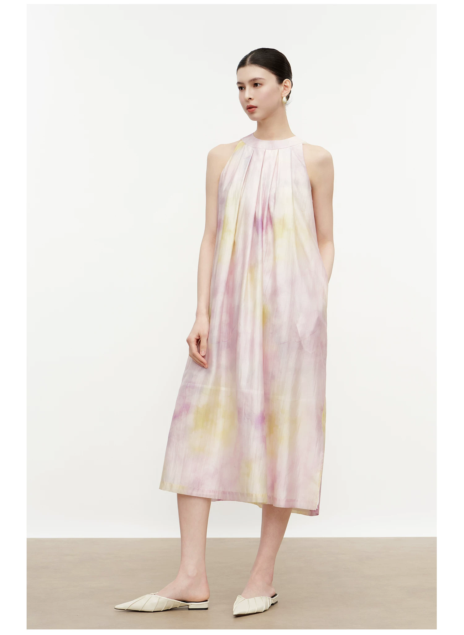 Slim fit hanging neck dress, casual and cool women's skirt Slim fit hanging neck dress, casual and cool women's skirt