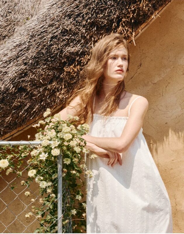 Slips, tea break dresses, nightgowns can be worn as outerwear