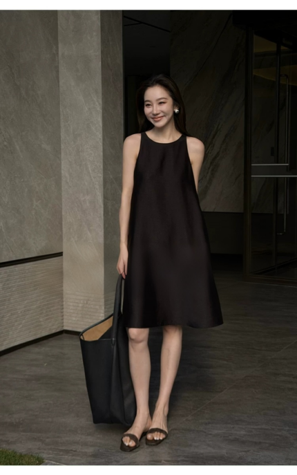Black dress, women's summer sleeveless vest, long skirt