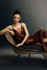100% silk mulberry silk sexy and comfortable palace style nightgown