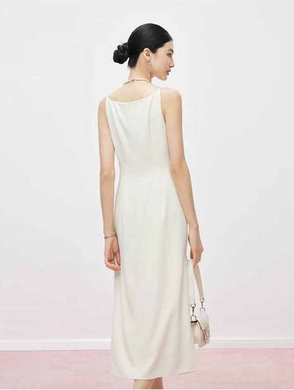 Light pink camisole dress for women in summer, one shoulder long skirt Light pink camisole dress for women in summer, one shoulder long skirt