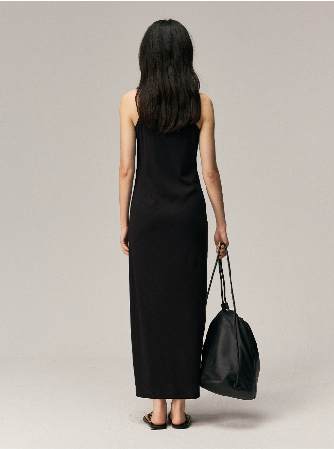 Tailored vest, round neck sleeveless dress, casual long skirt Tailored vest, round neck sleeveless dress, casual long skirt