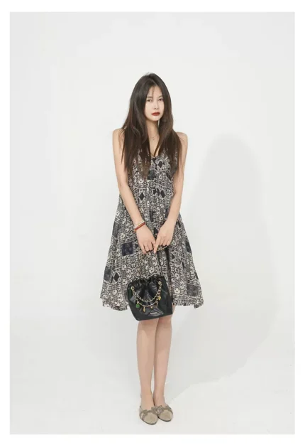 Fresh girl's artistic printed waistband and fluffy camisole skirt