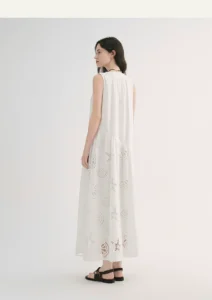 Knitted V-neck vest dress, vacation ocean embroidery dress, white skirt