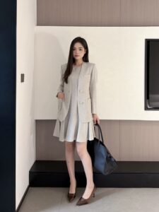 New light luxury fashion set, thin and high-end temperament dress