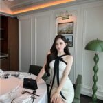 Acetate bow dress for women, French style hanging neck, strapless strap, hip hugging short skirt