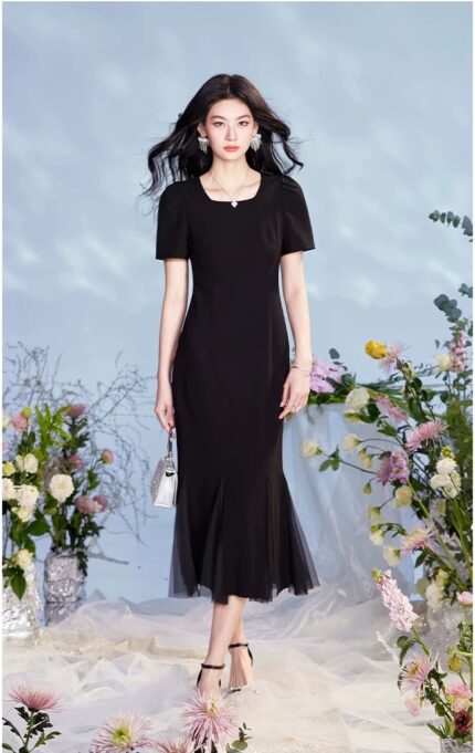 Square collar temperament fish tail dress