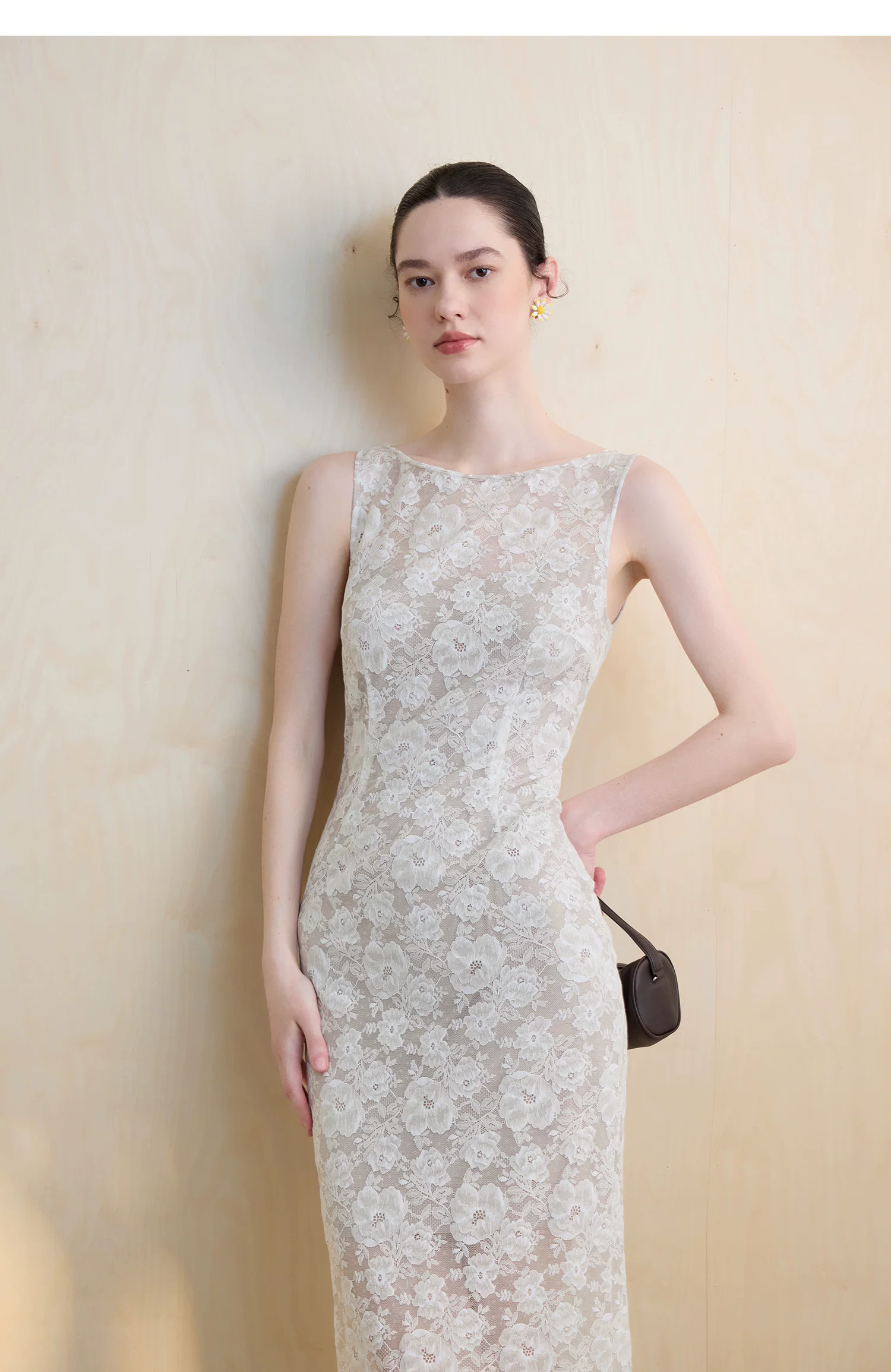 French lace dress autumn one neck sleeveless slim white dress!!3432824241 French lace dress autumn one neck sleeveless slim white dress