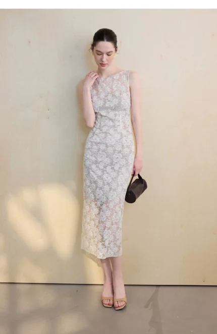 French lace dress autumn one neck sleeveless slim white dress