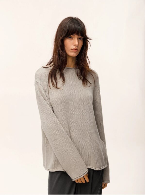 Ramie rolled edge round neck loose knit pullover sweater for women