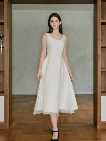 Hepburn style square neck backless dress with A-line lace patchwork hem skirt