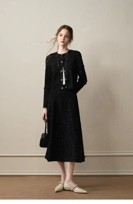 Hot Diamond Knitted Cardigan Half Skirt Set